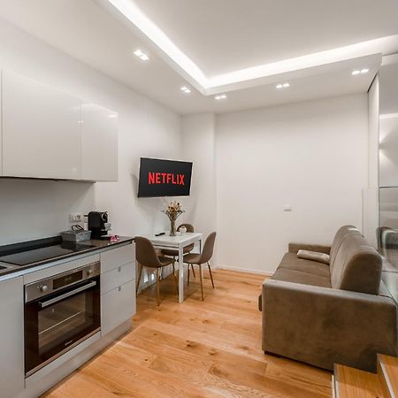 Appartamento In Centro Vista Parco - Biancospino Apartments Милано Екстериор снимка