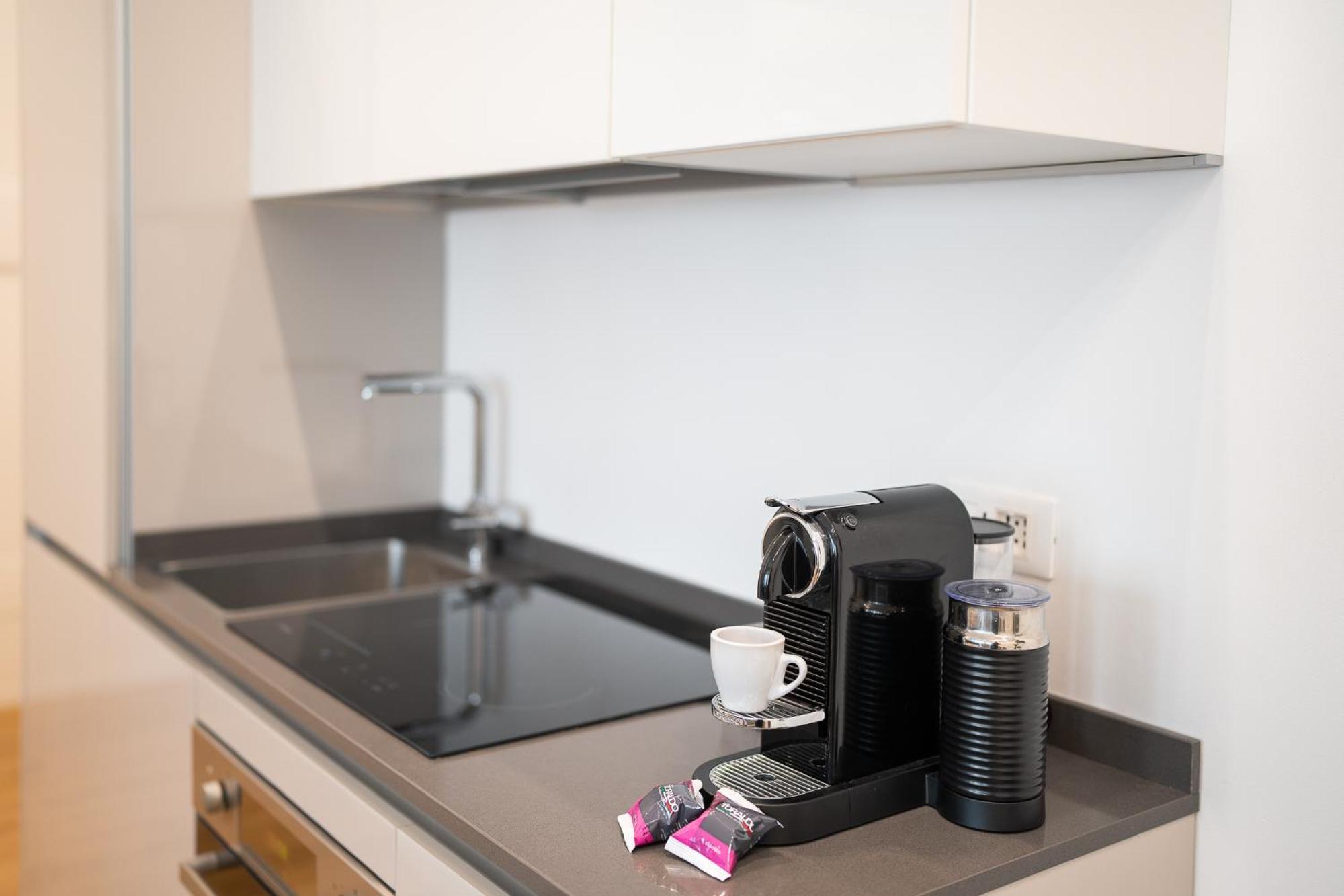 Appartamento In Centro Vista Parco - Biancospino Apartments Милано Екстериор снимка