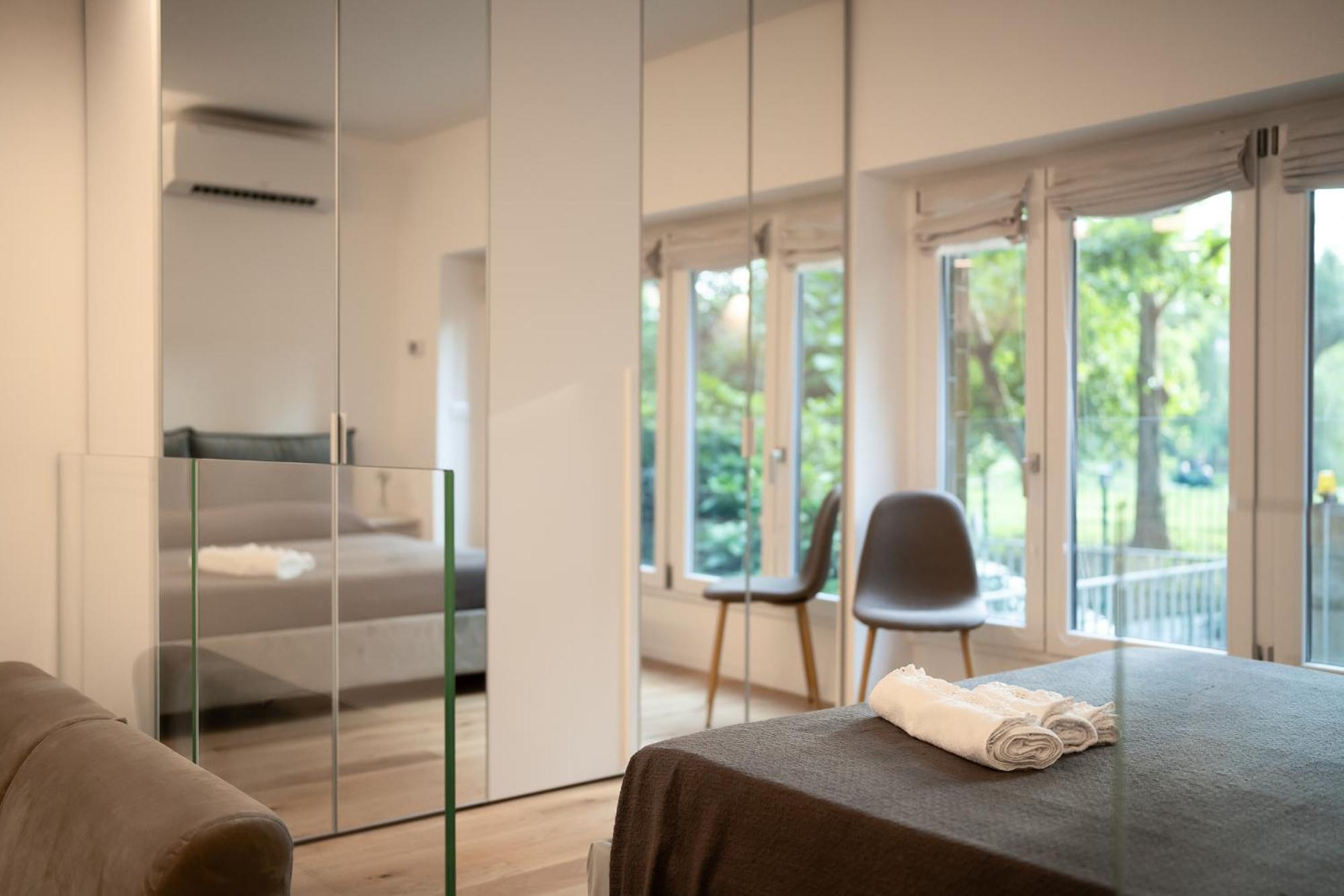 Appartamento In Centro Vista Parco - Biancospino Apartments Милано Екстериор снимка