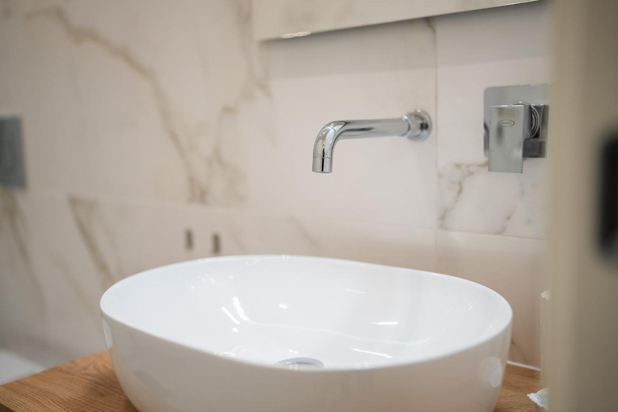 Appartamento In Centro Vista Parco - Biancospino Apartments Милано Екстериор снимка