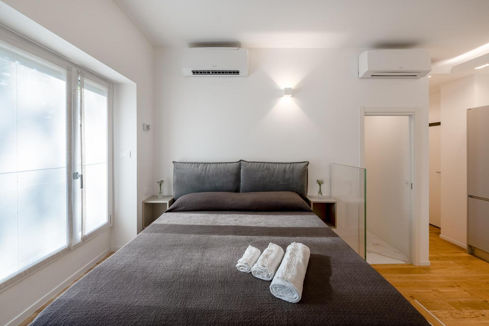 Appartamento In Centro Vista Parco - Biancospino Apartments Милано Екстериор снимка