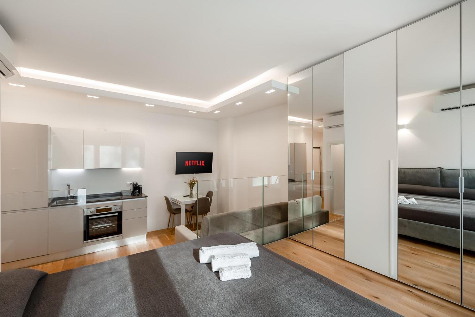 Appartamento In Centro Vista Parco - Biancospino Apartments Милано Екстериор снимка